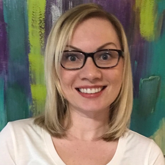 Meet your Posher, Vicki - Picture 1 of 1